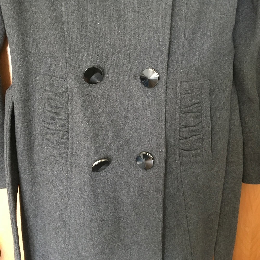 Wool coat - Picture 3 of 11